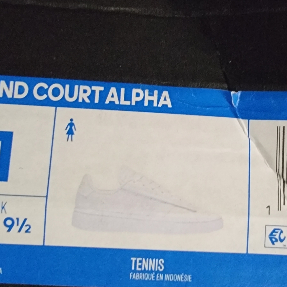 Women Adidas Classic Size 11